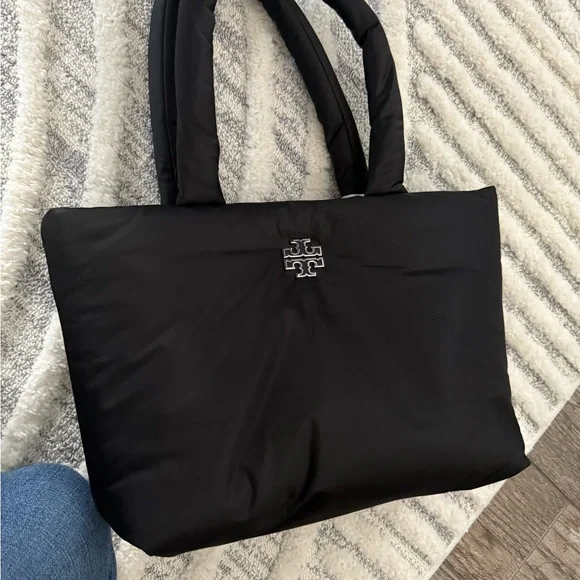 Tory Burch Britten puffy nylon tote Black - Picture 2 of 7